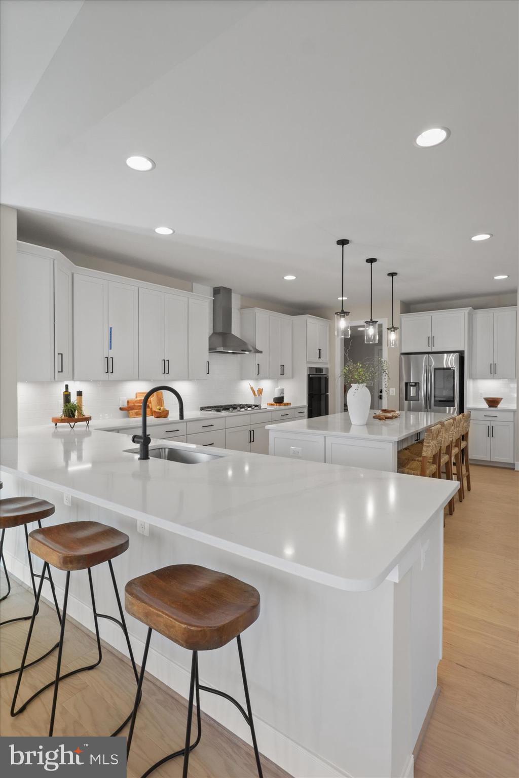 VIENNA WOODS - Residential