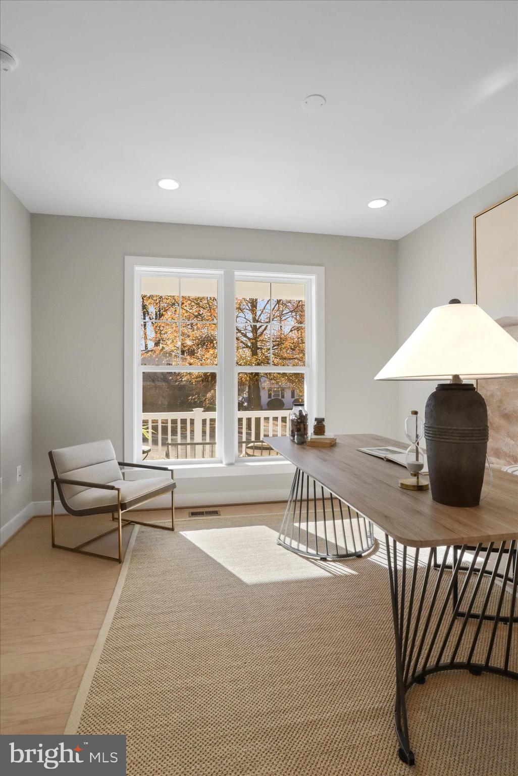 VIENNA WOODS - Residential