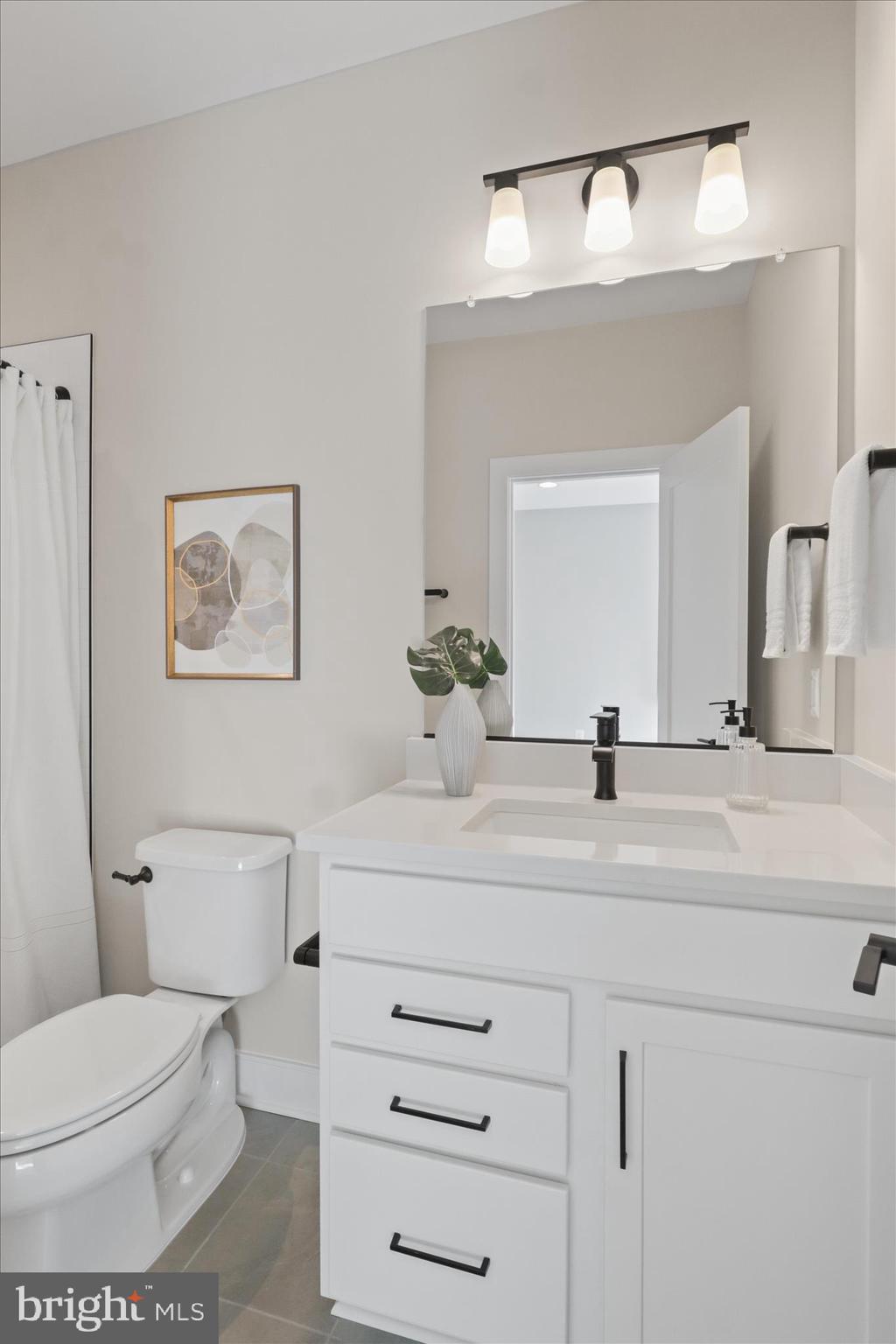 VIENNA WOODS - Residential