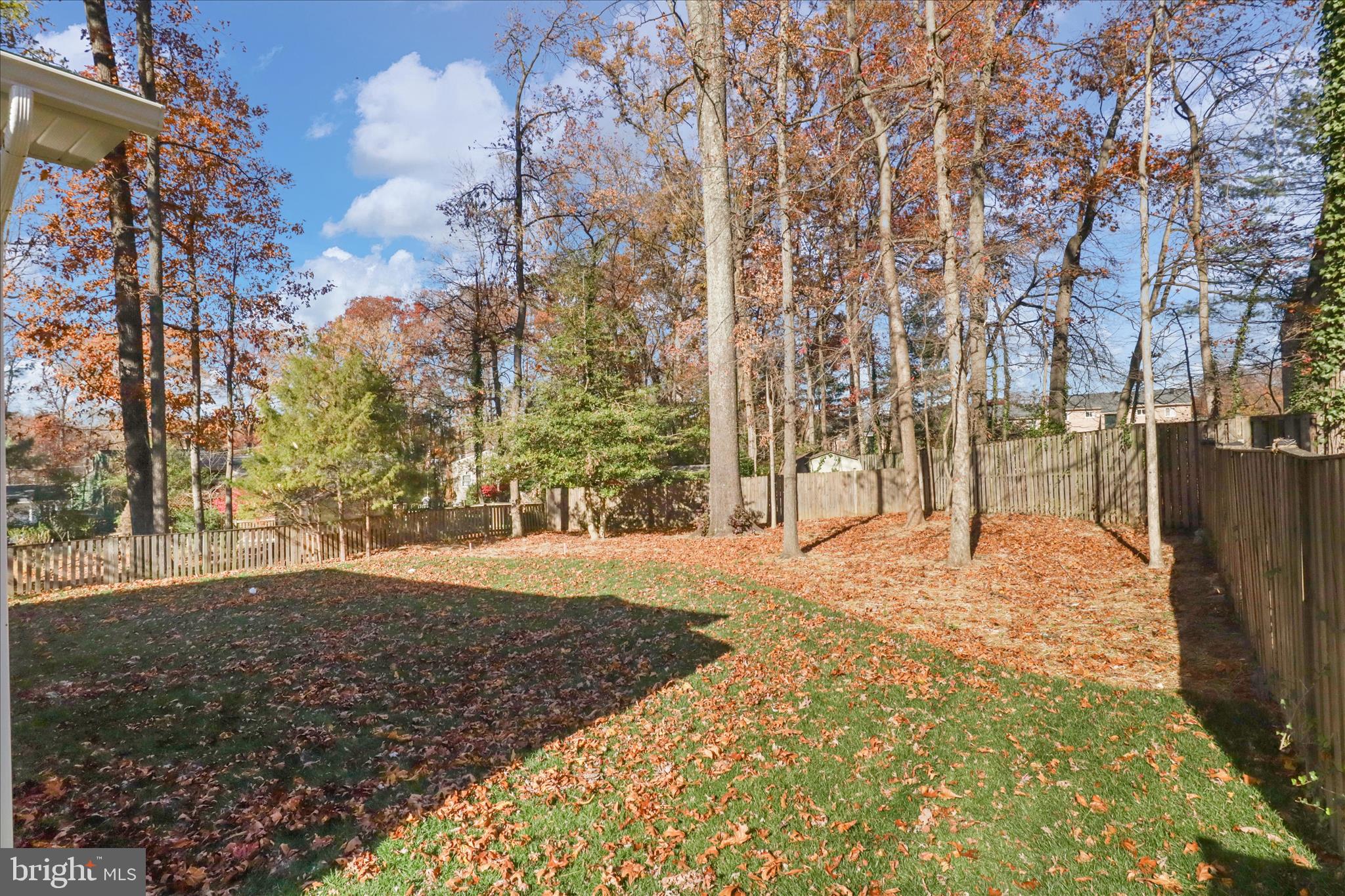 VIENNA WOODS - Residential