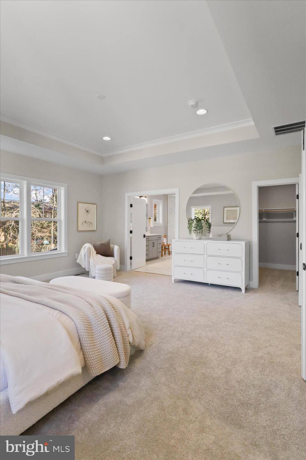 VIENNA WOODS - Residential