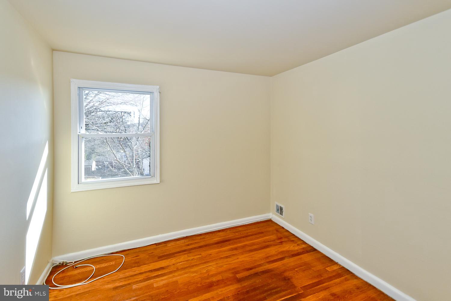 KAY PARK - Residential