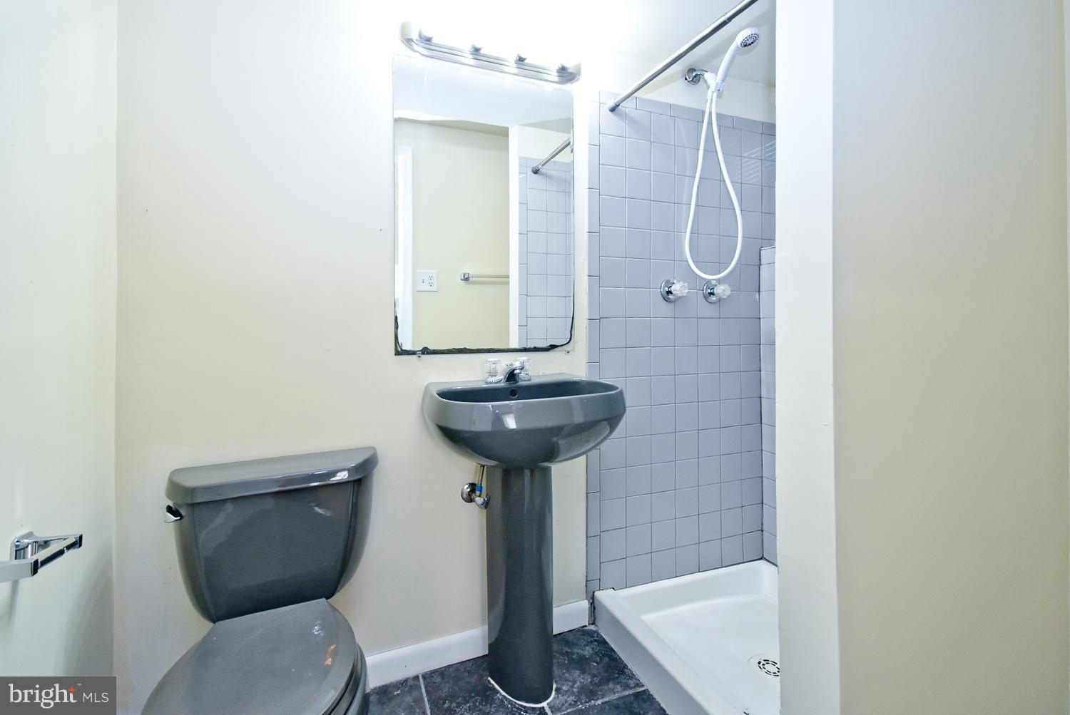 KAY PARK - Residential