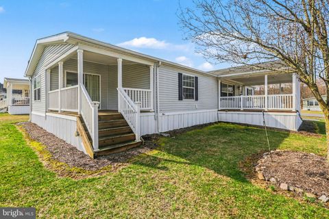 Homes For Sale - 71 Meadowview Drive<br/> Perry County, NEW BLOOMFIELD, PA 17068