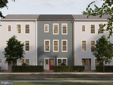 Townhouse For Sale - 17 Silo Street<br/> CARLISLE, PA 17015