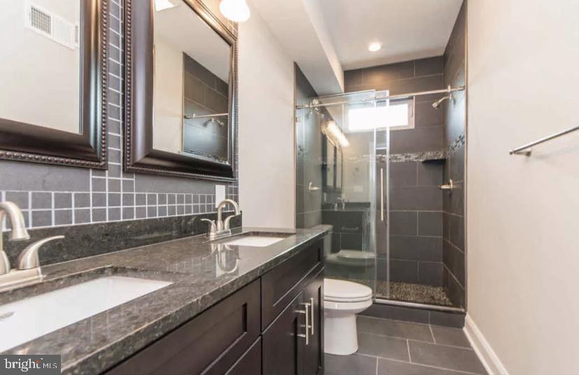 POINT BREEZE - Residential