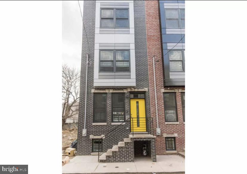 POINT BREEZE - Residential