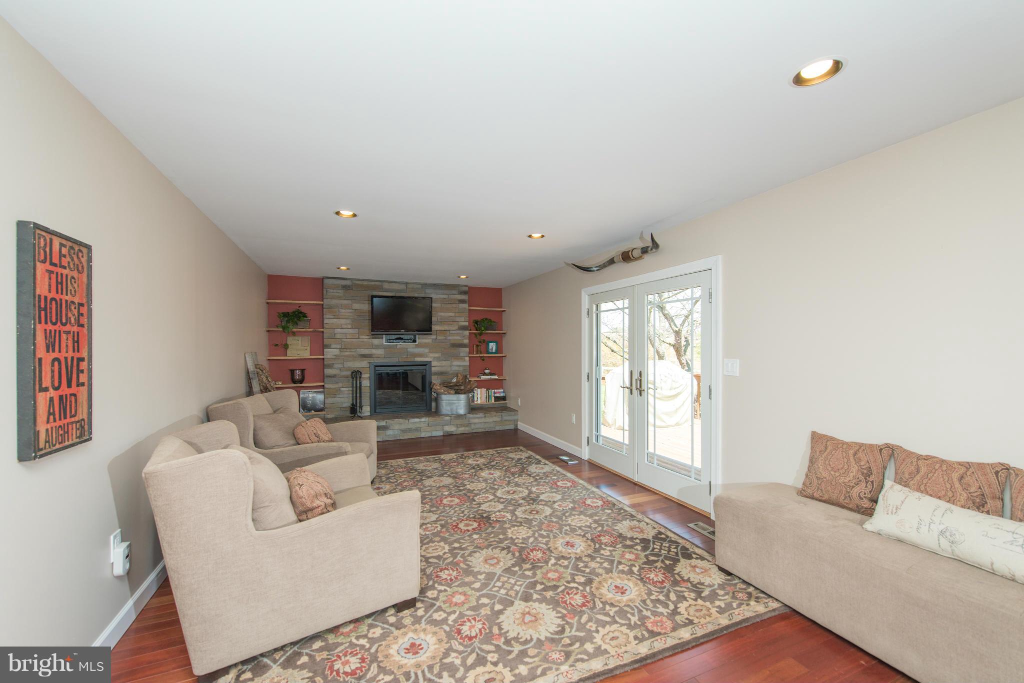 MEADOW BRANCH - Residential