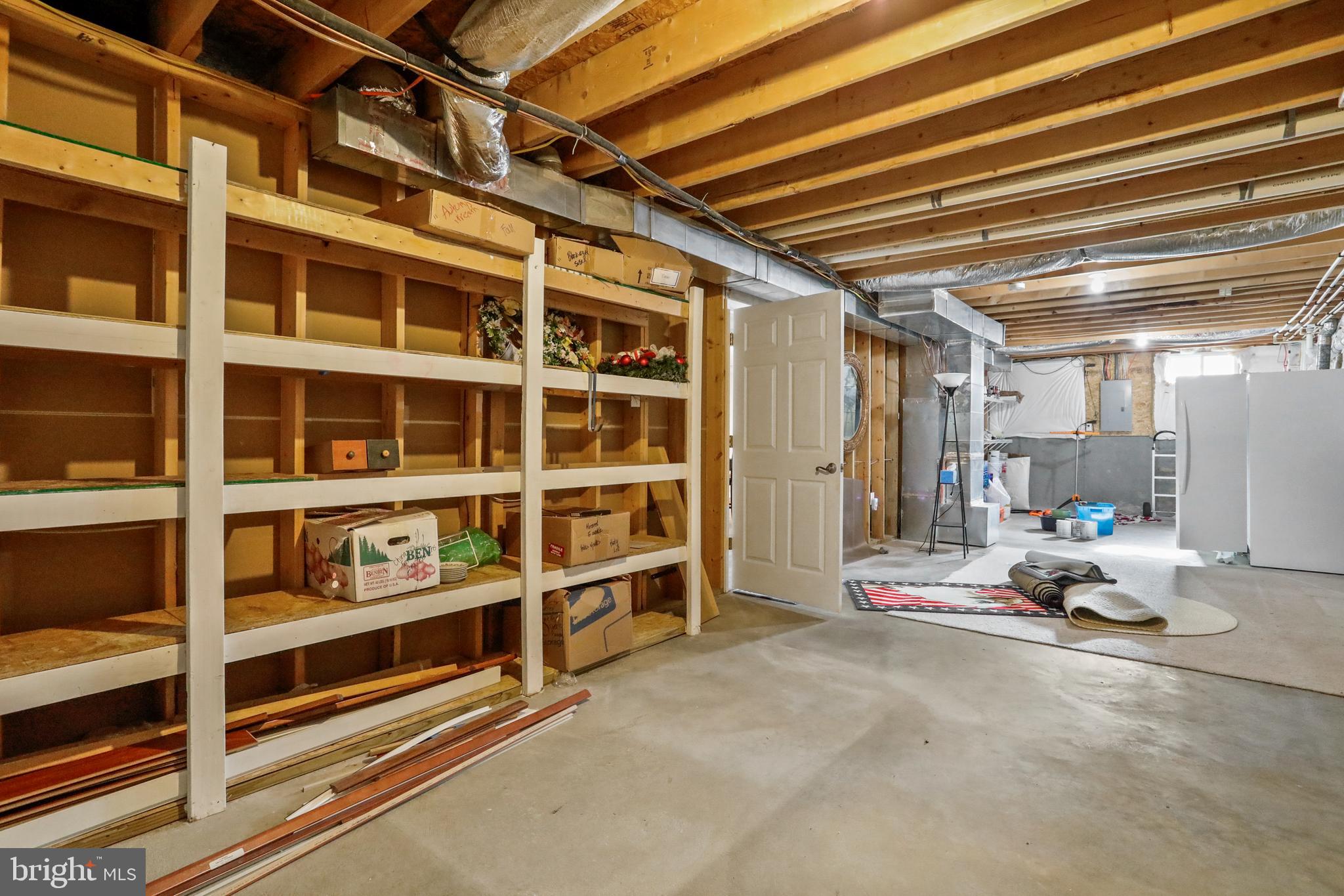 INWOOD MEADOWS - Residential