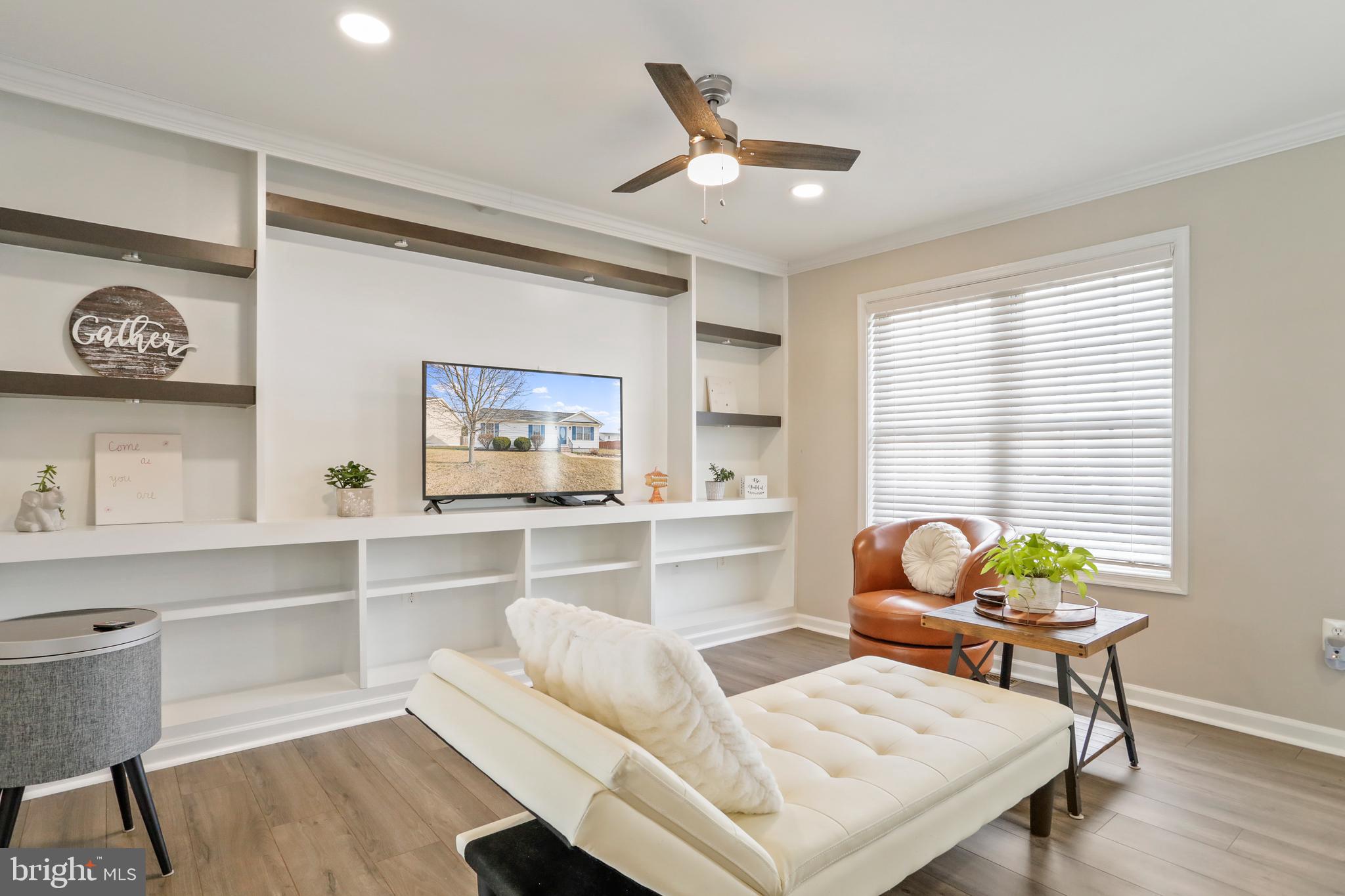 INWOOD MEADOWS - Residential