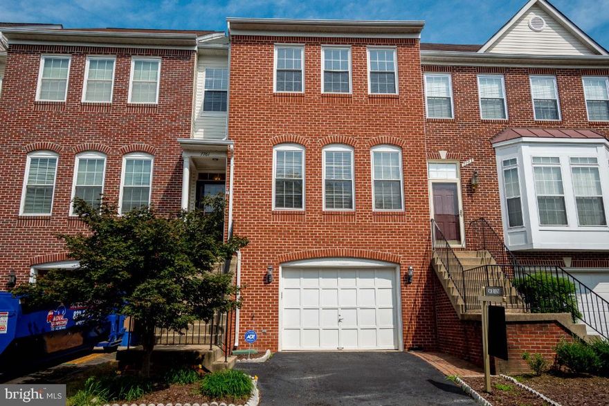 **Landlord has approved tenant-waiting on signed lease. Well maintained 3 bedroom 2 2/1 bath Island Creek townhome. Fenced patio. Amazing location for a great commute by Metro or Hwy 95; close to Wegmans & Hilltop Village Center, and  Ft. Belvoir.  Landlord will accept dogs on a case by case basis.  **Photos to be updated kitchen now has granite counters and stainless steel appliances.