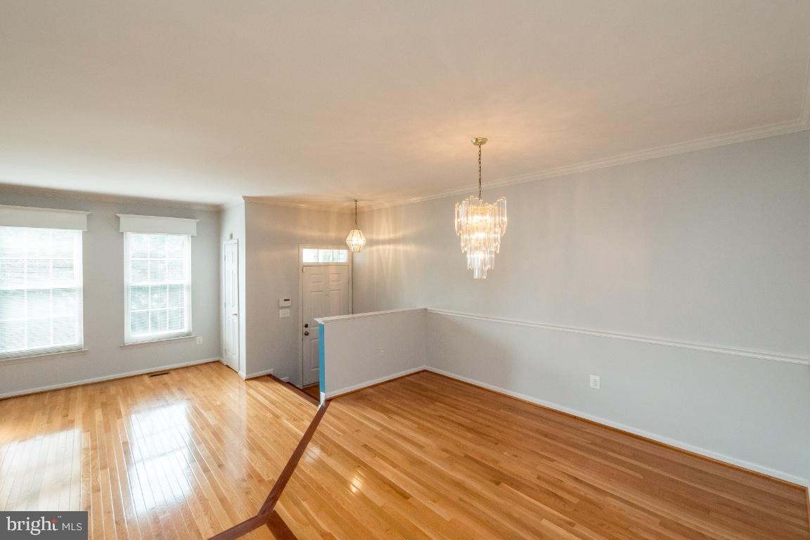 ISLAND CREEK - Residential Lease