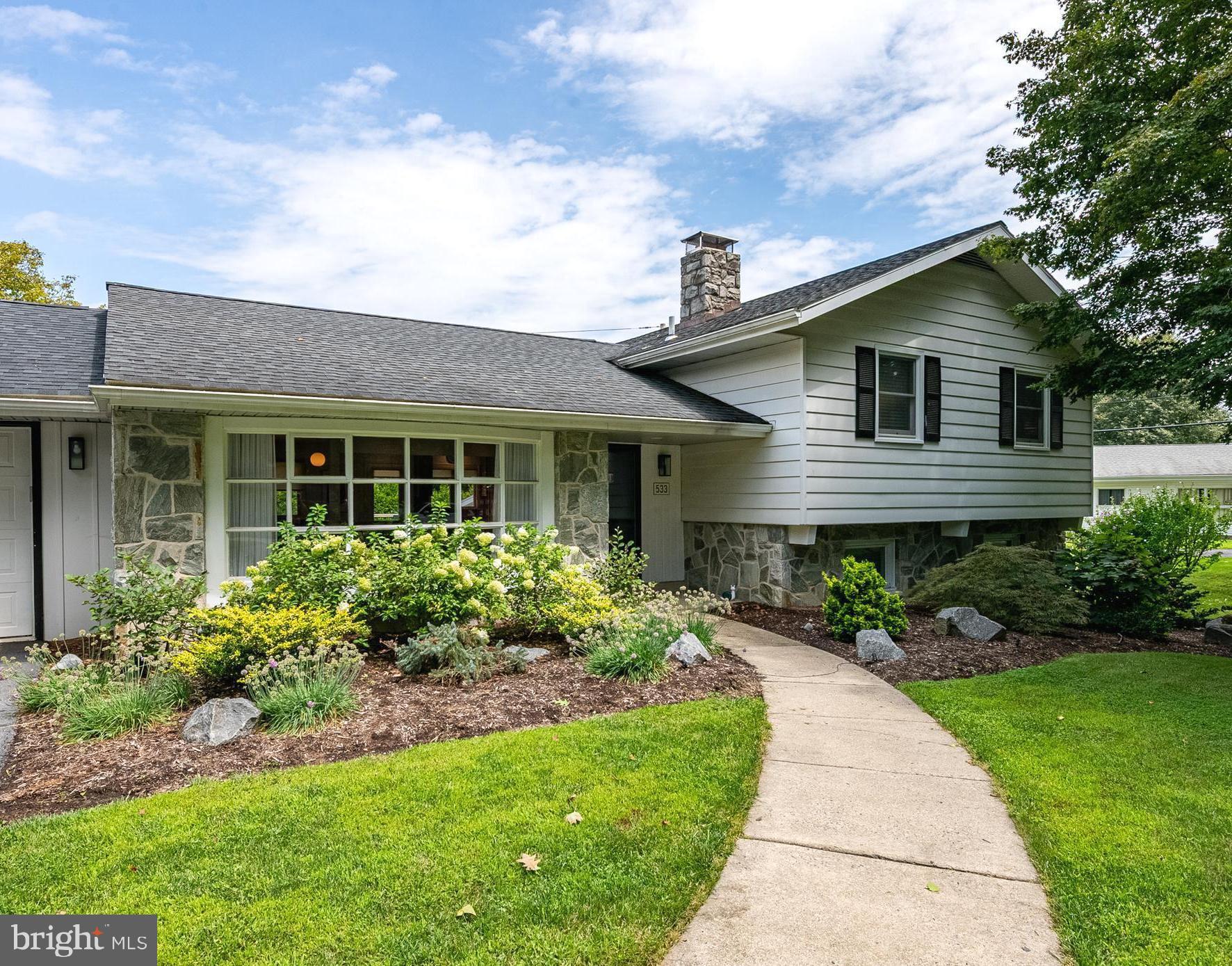 533 CAMPUS ROAD