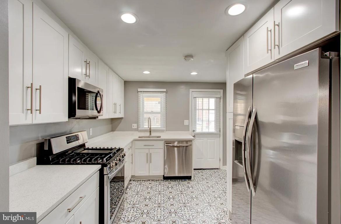 FEDERAL HILL HISTORIC DISTRICT - Residential Lease
