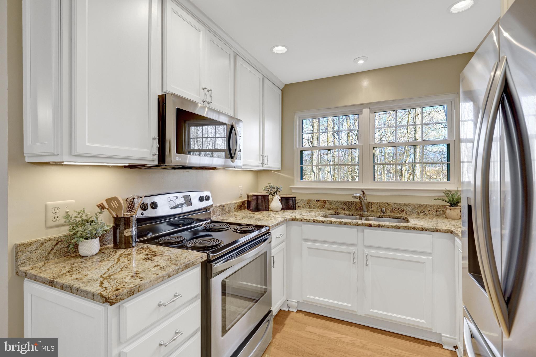 HEIGHTS AT PENDERBROOK - Residential