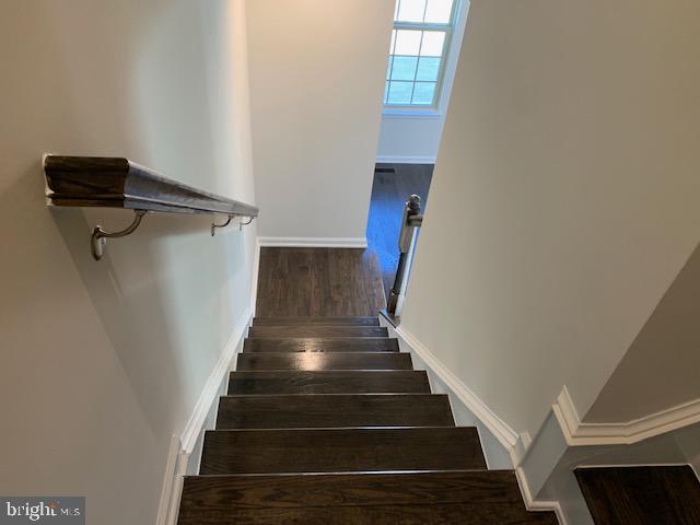 PARKSIDE - Residential Lease