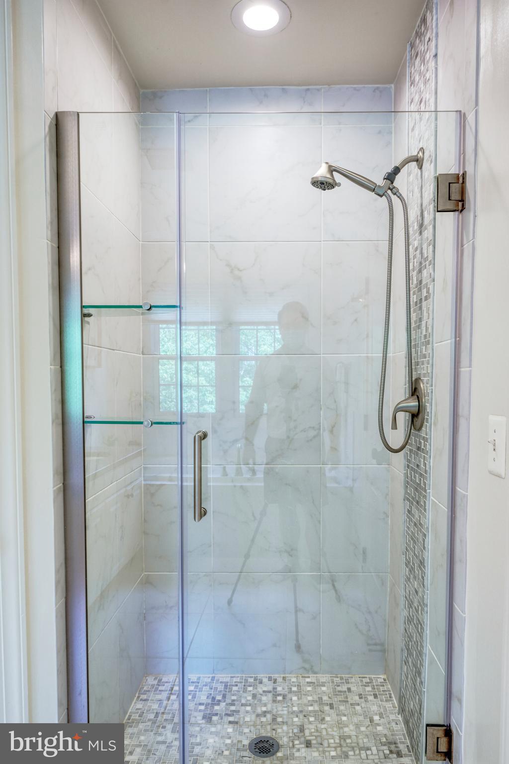 OAK MANOR - Residential