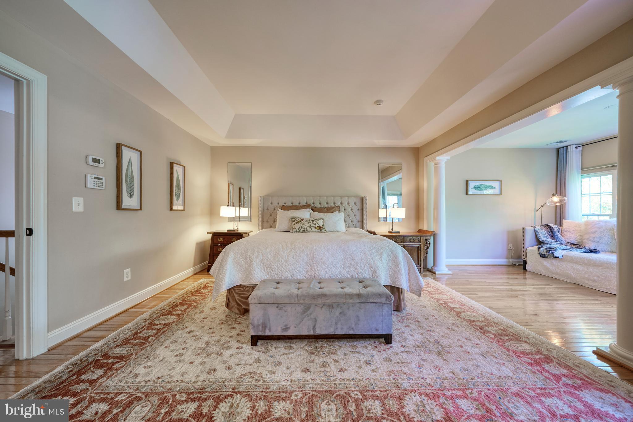 OAK MANOR - Residential