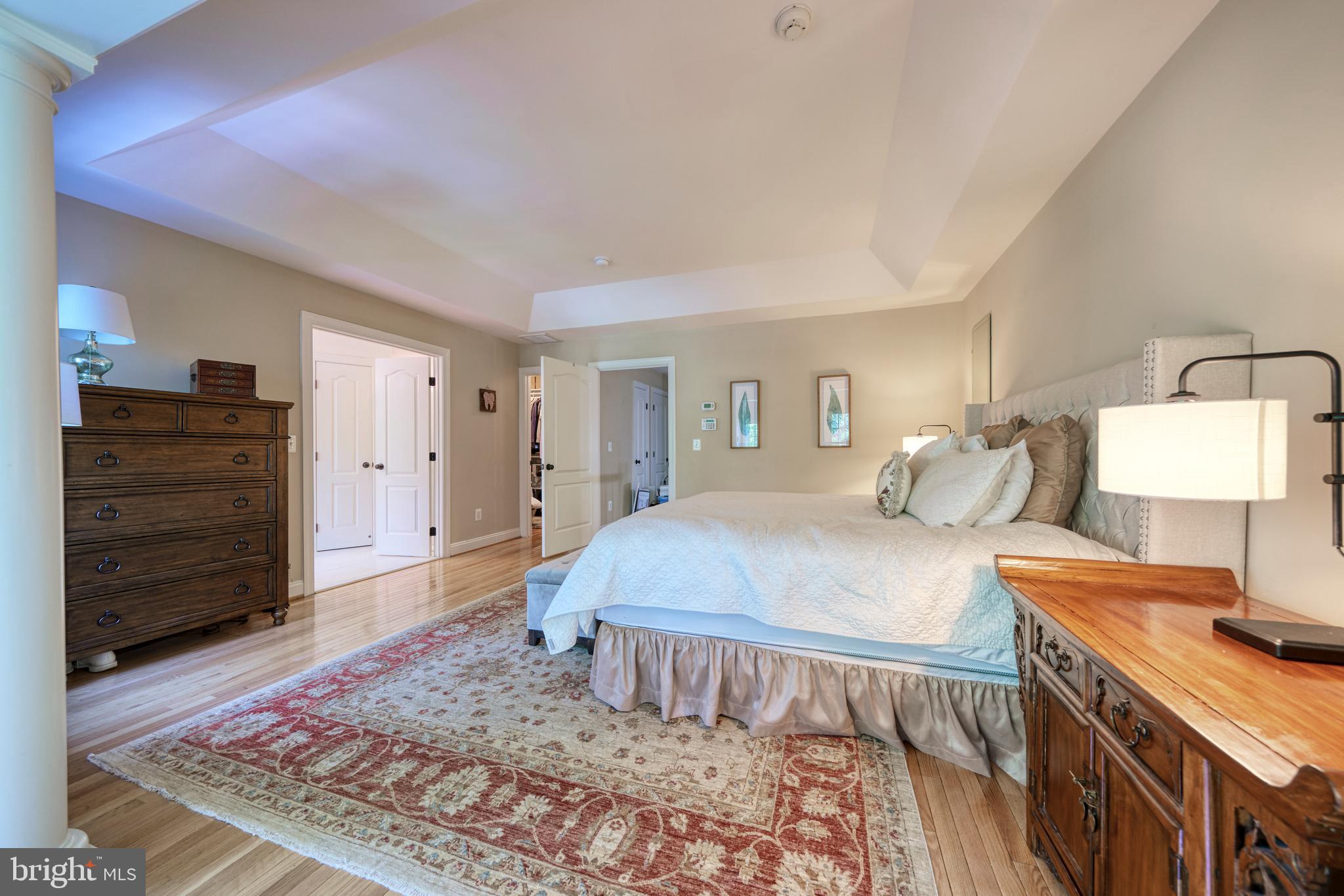 OAK MANOR - Residential