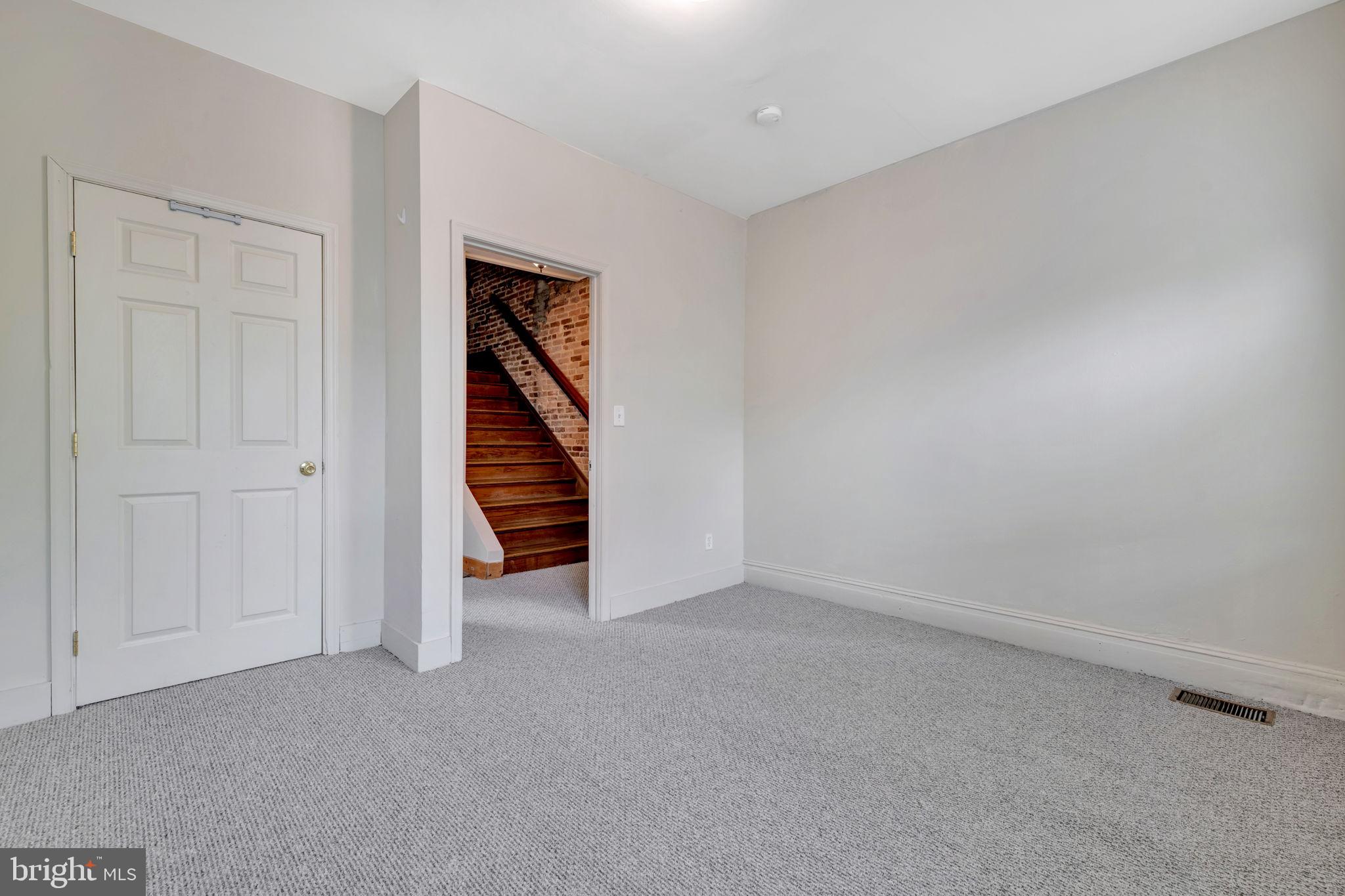 WARD 27 - Residential Lease