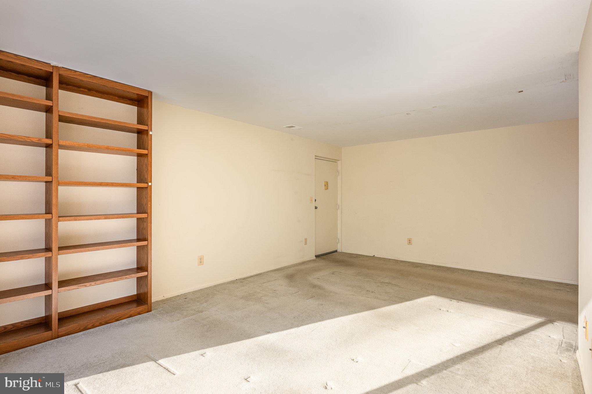 PARTRIDGE KNOLL - Residential