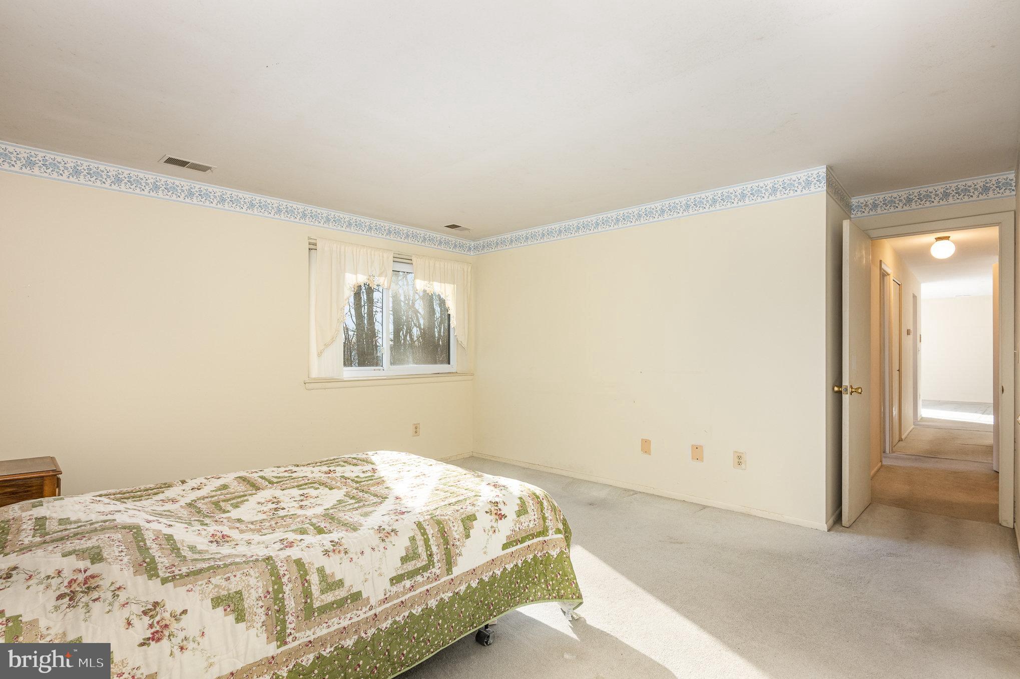 PARTRIDGE KNOLL - Residential