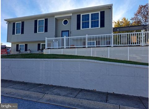 5 REAVERTON AVENUE TANEYTOWN MD 21787