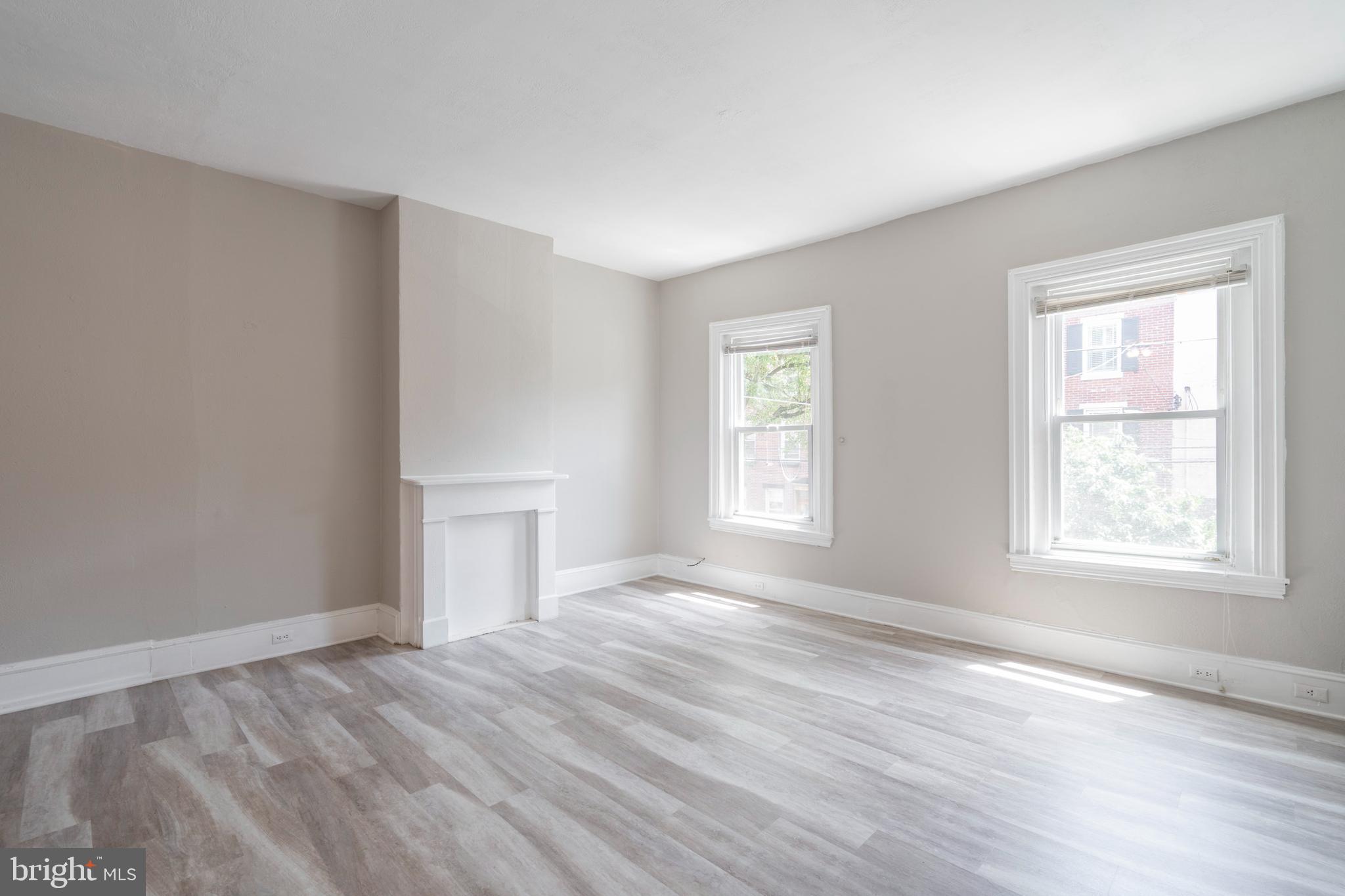 ART MUSEUM AREA - Residential Income