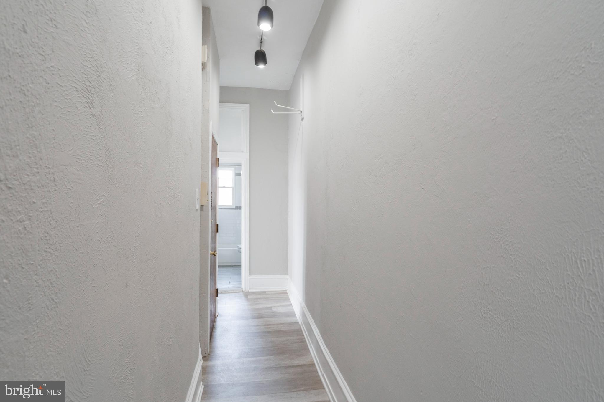 ART MUSEUM AREA - Residential Income