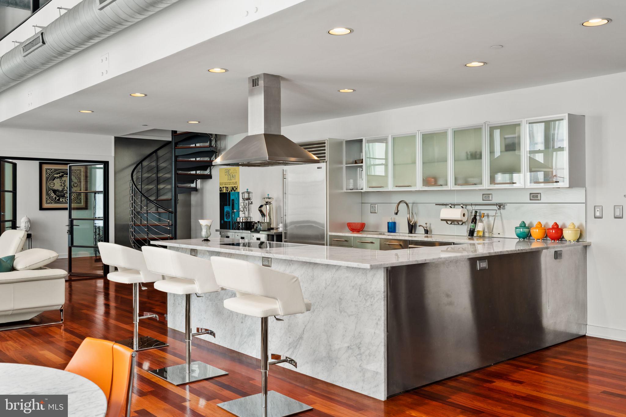 WASHINGTON SQ WEST - Residential