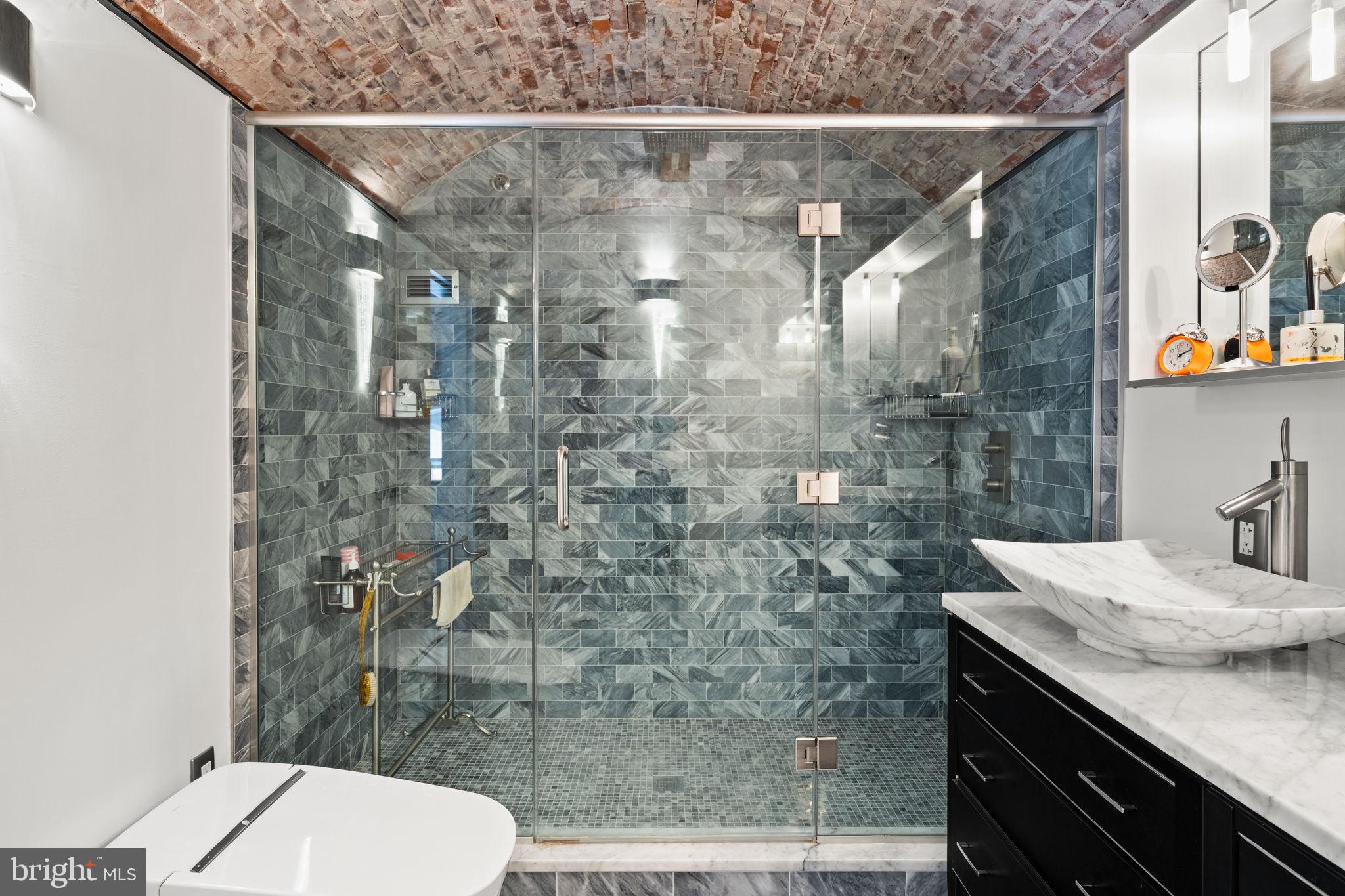 WASHINGTON SQ WEST - Residential