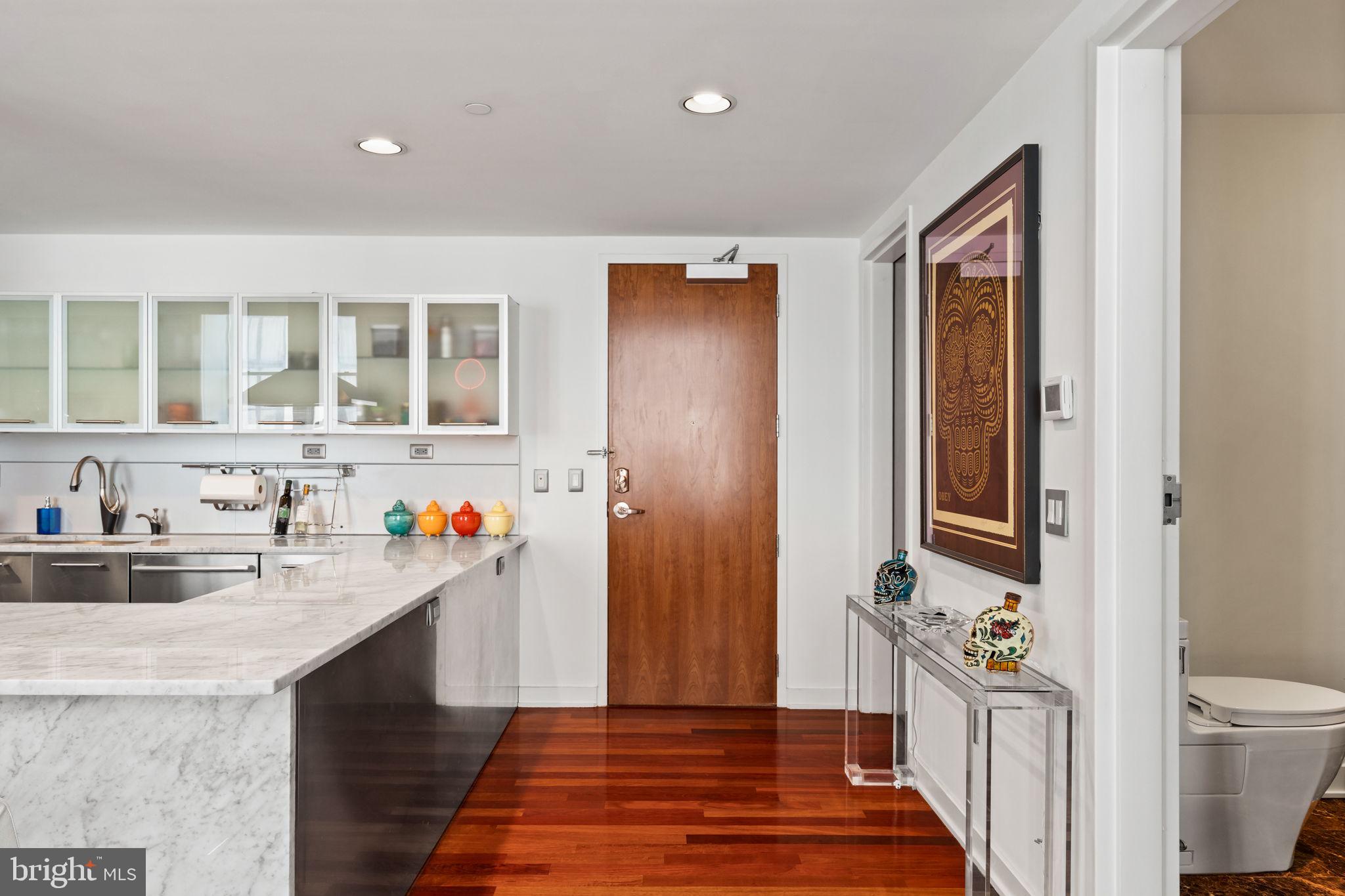 WASHINGTON SQ WEST - Residential