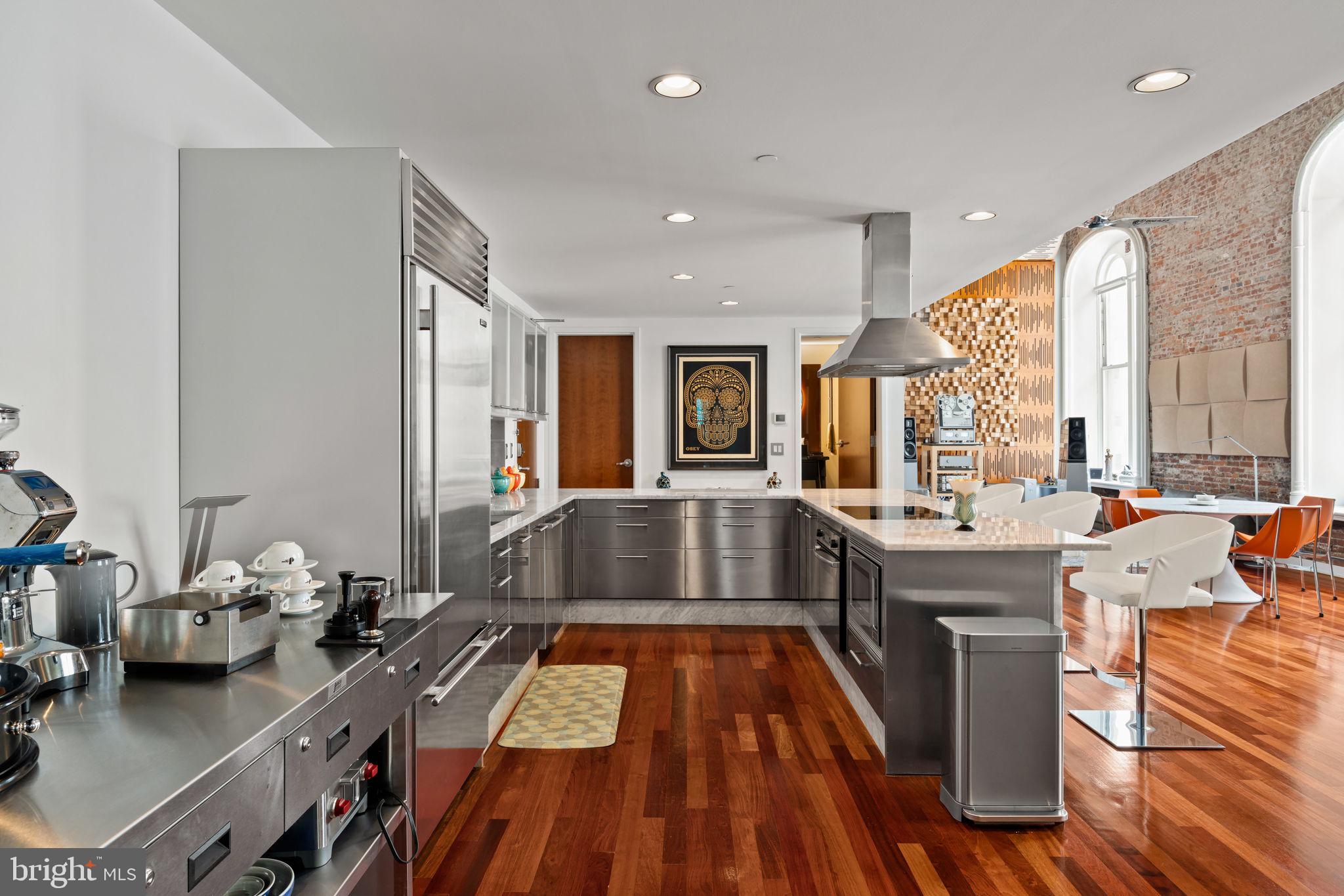 WASHINGTON SQ WEST - Residential