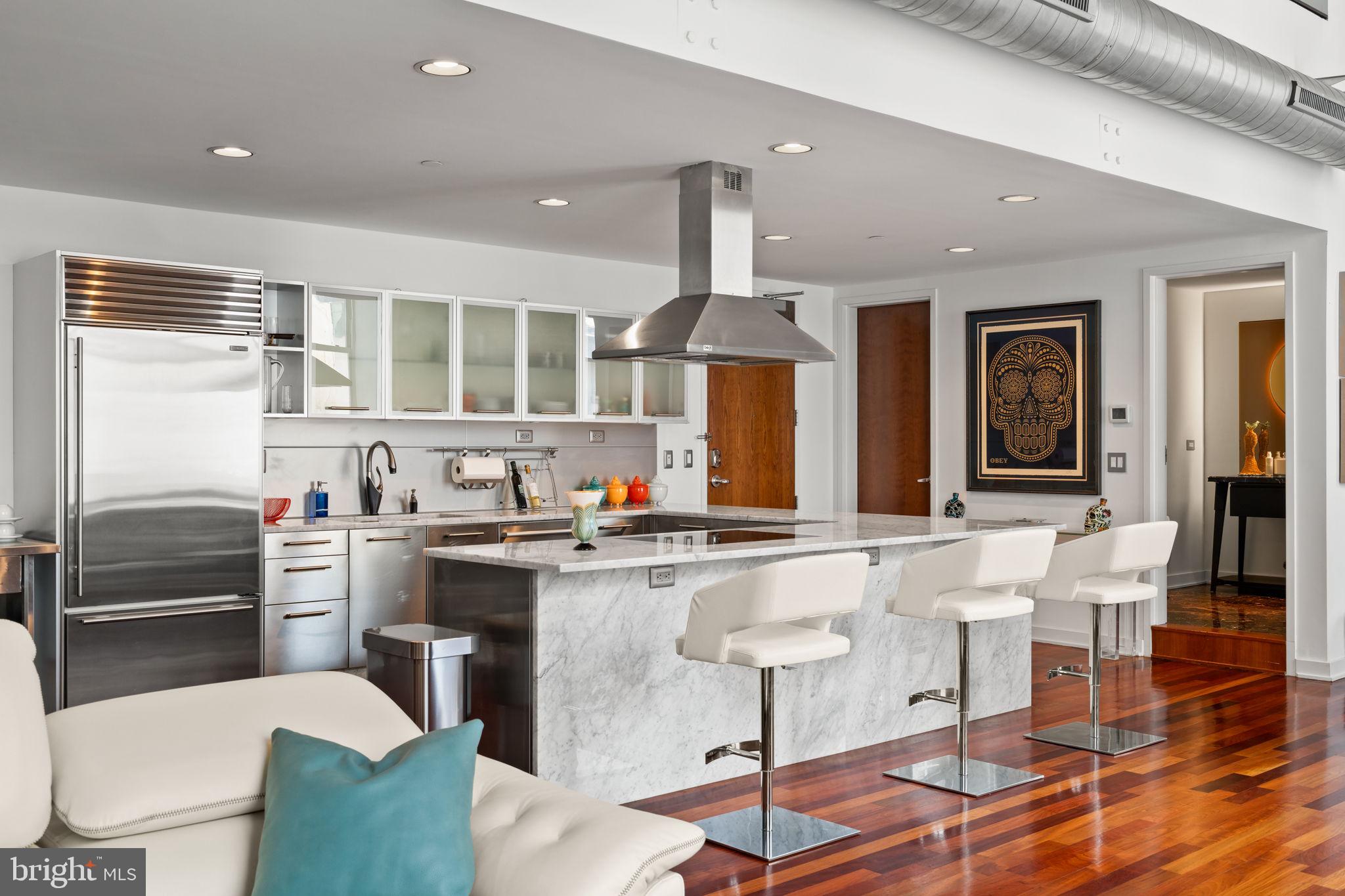 WASHINGTON SQ WEST - Residential