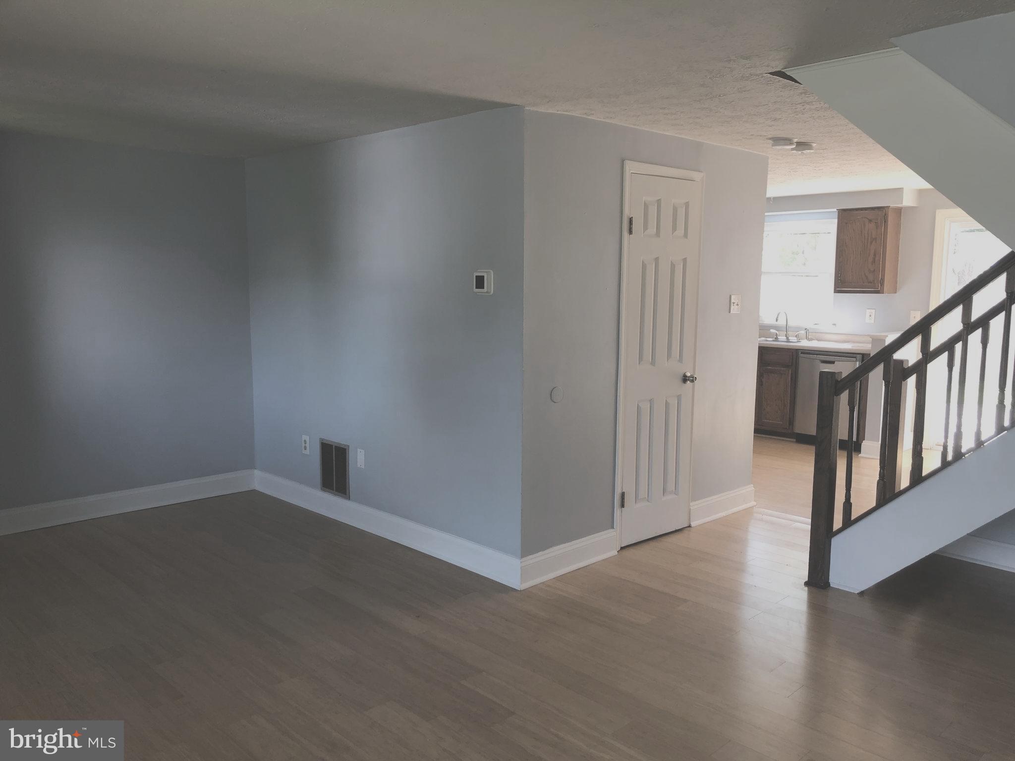 HILLCREST ORCHARDS - Residential