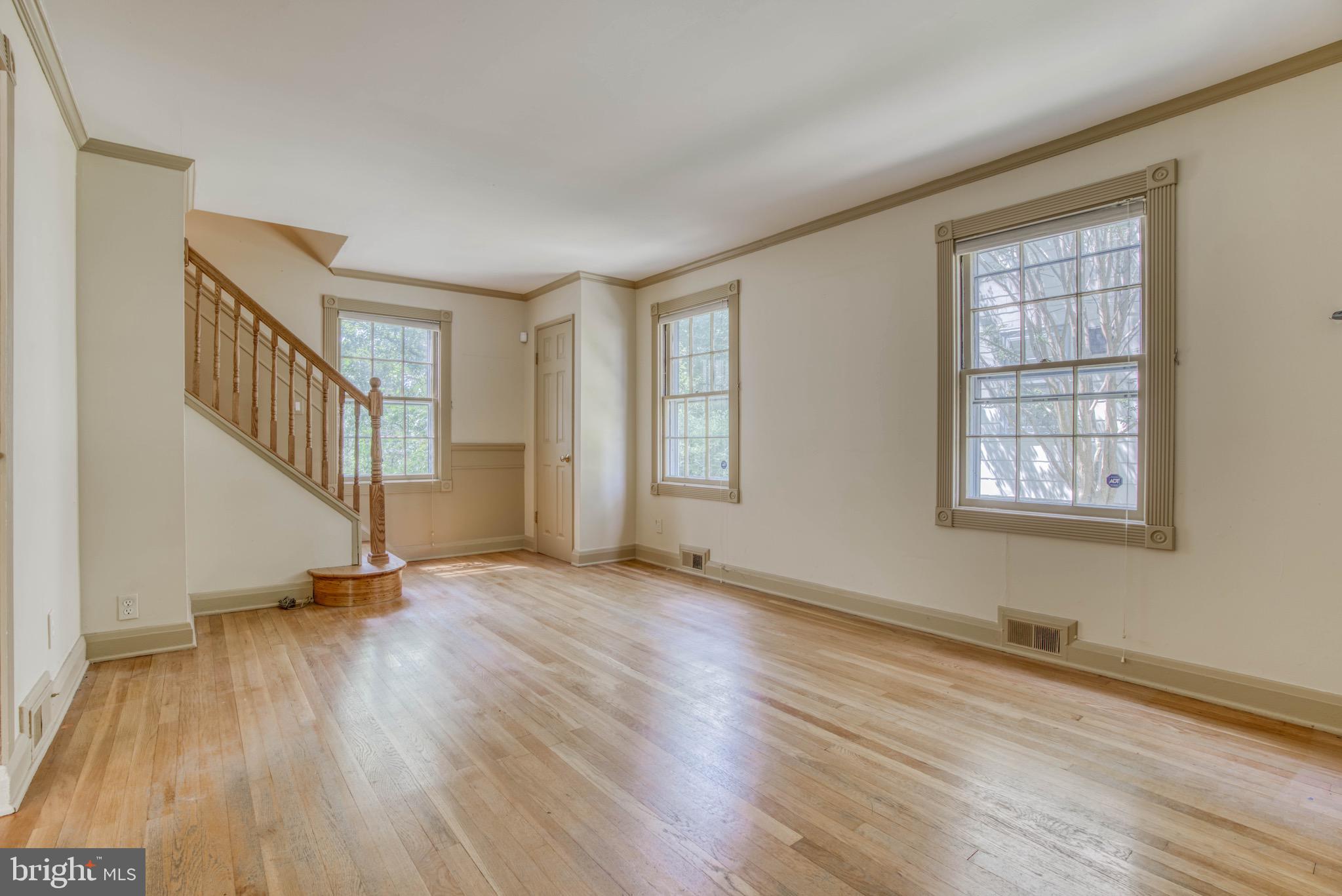 OLD HOMELAND - Residential Lease