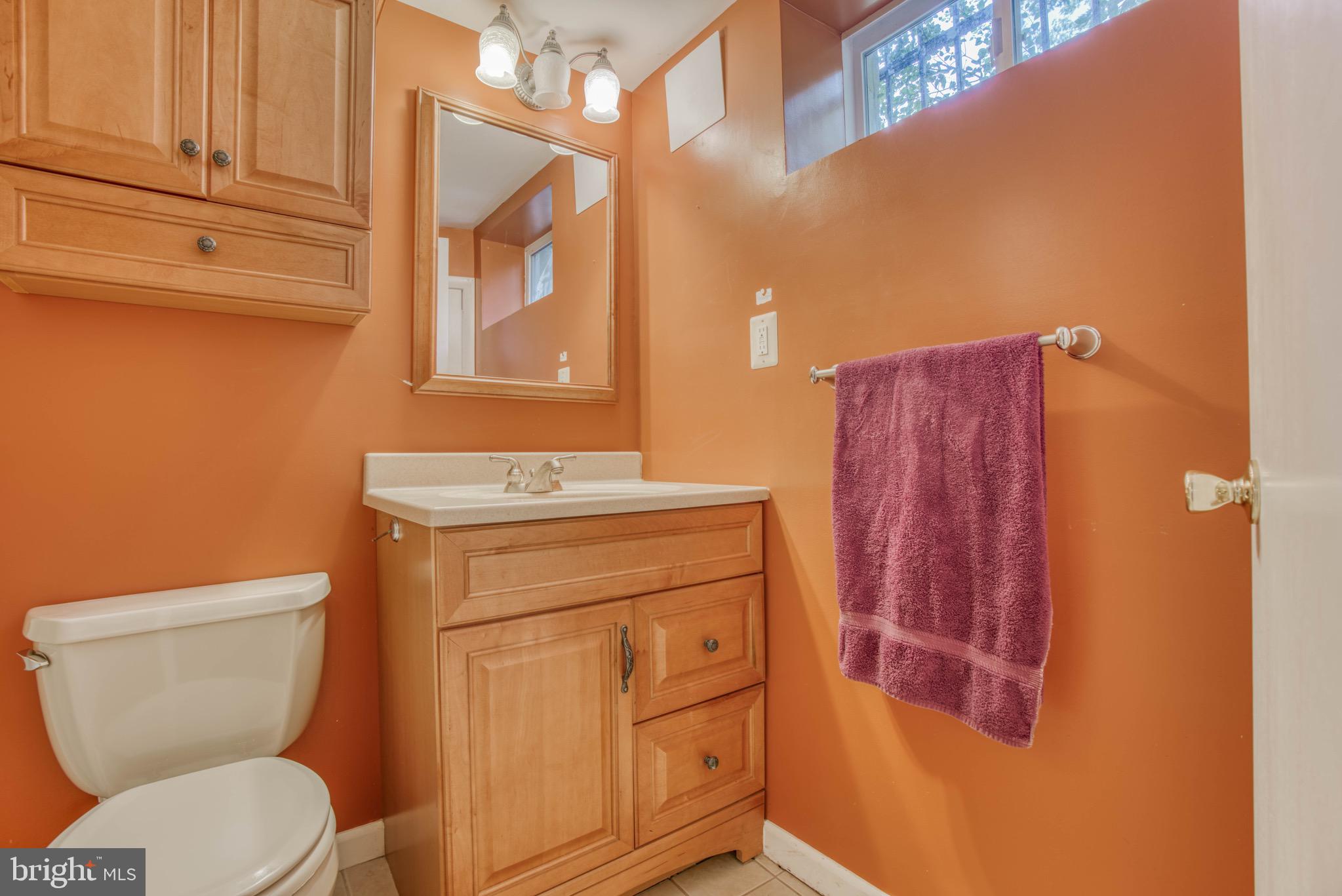 OLD HOMELAND - Residential Lease