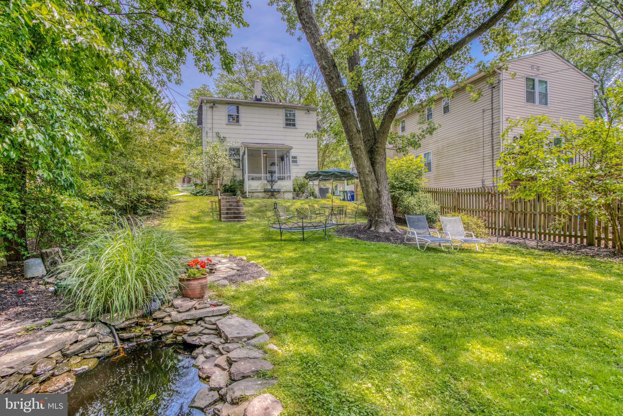 OLD HOMELAND - Residential Lease