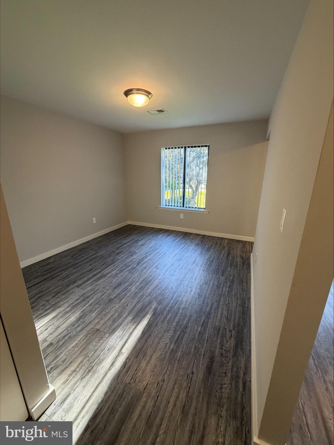 1560 WICK LANE #403