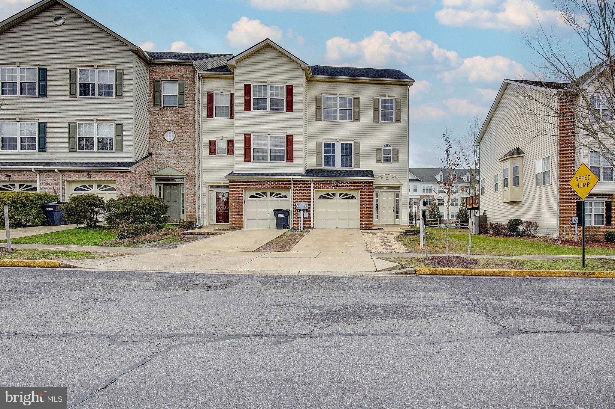 CHAPLINE PLACE - Residential