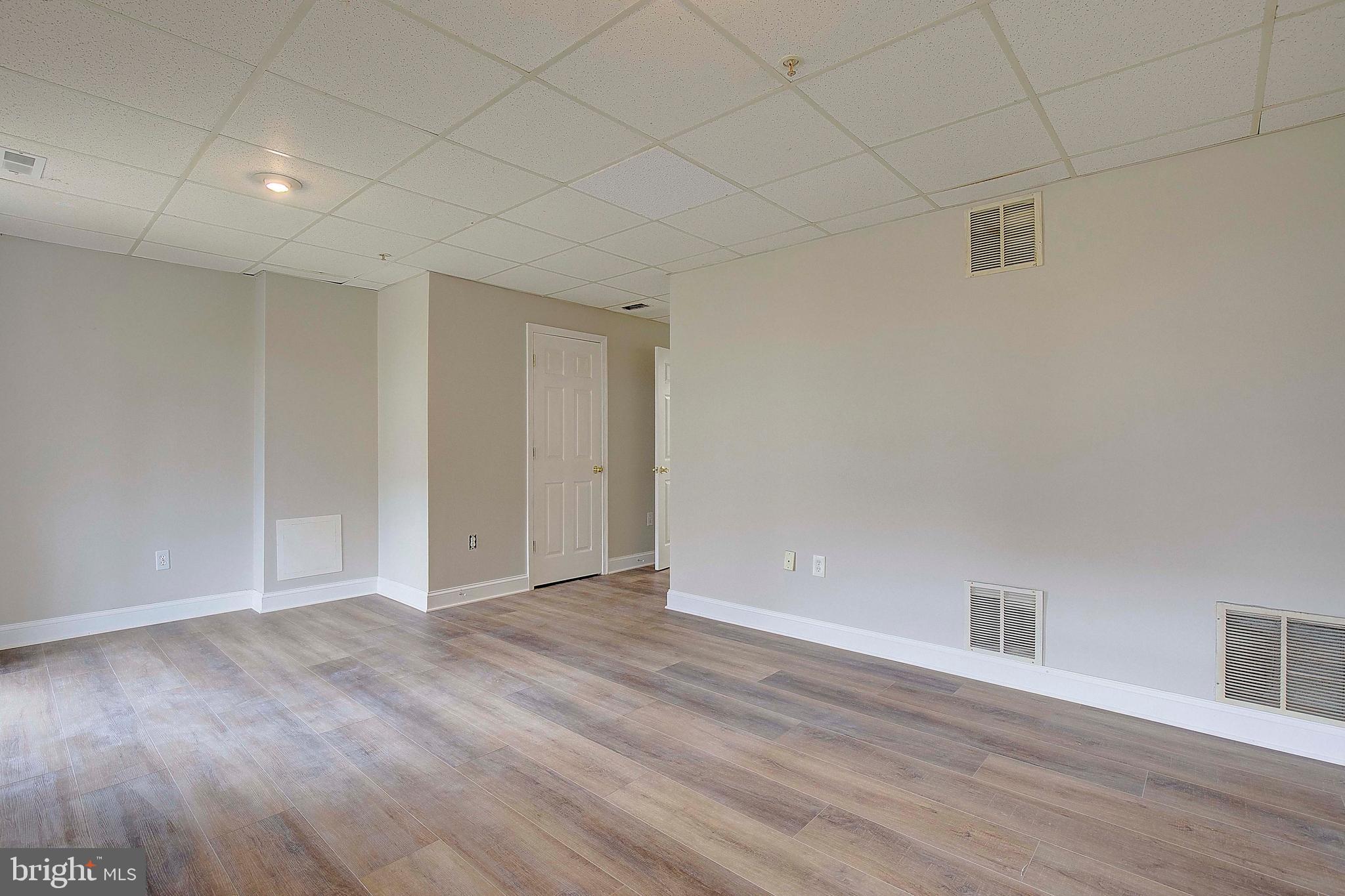 CHAPLINE PLACE - Residential