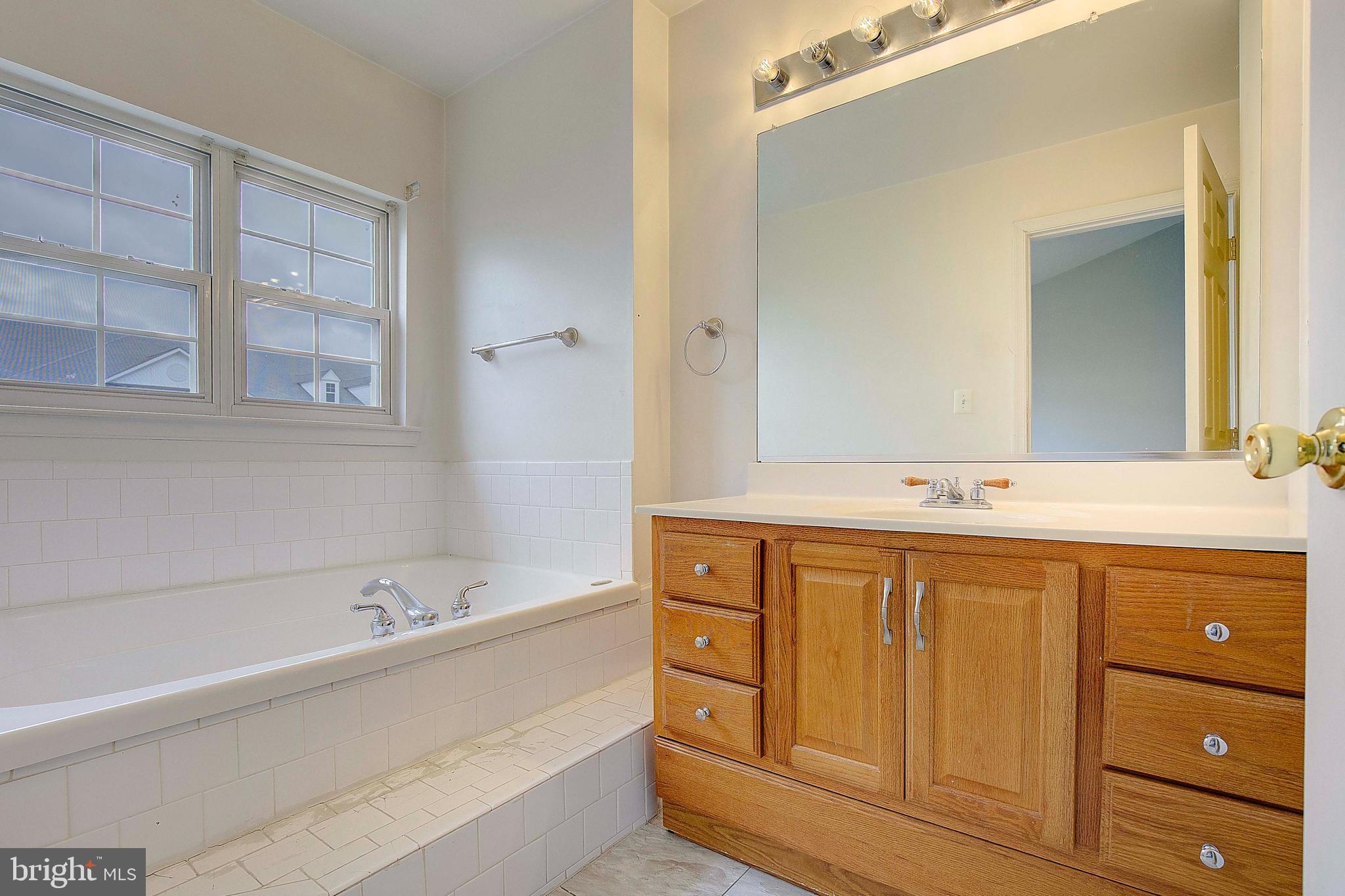 CHAPLINE PLACE - Residential