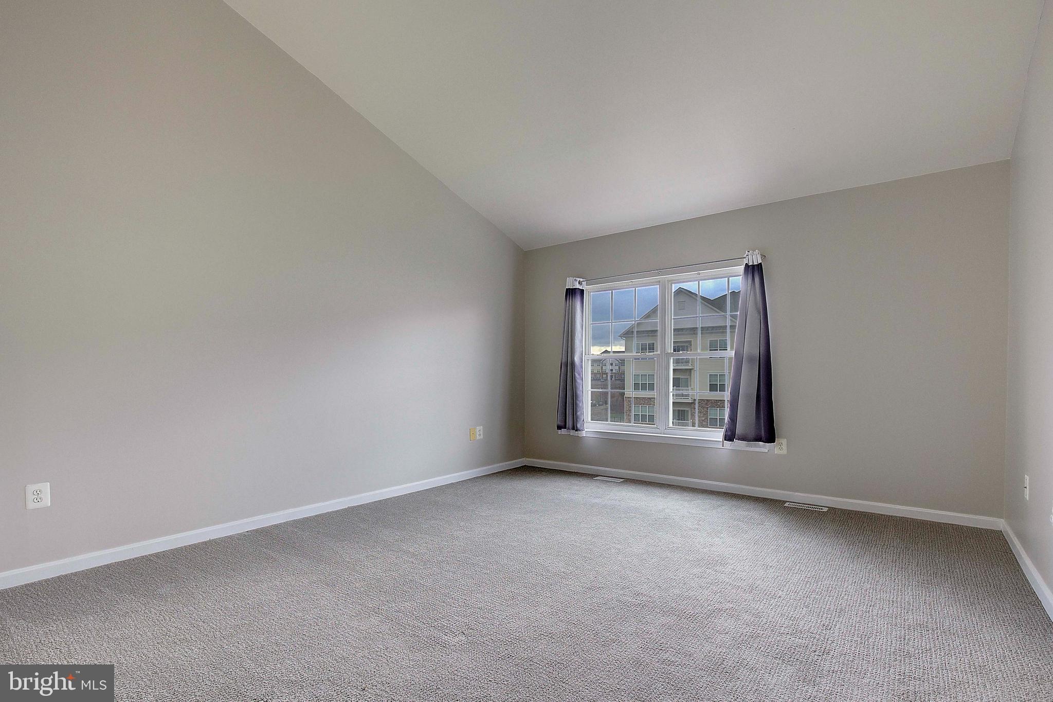 CHAPLINE PLACE - Residential