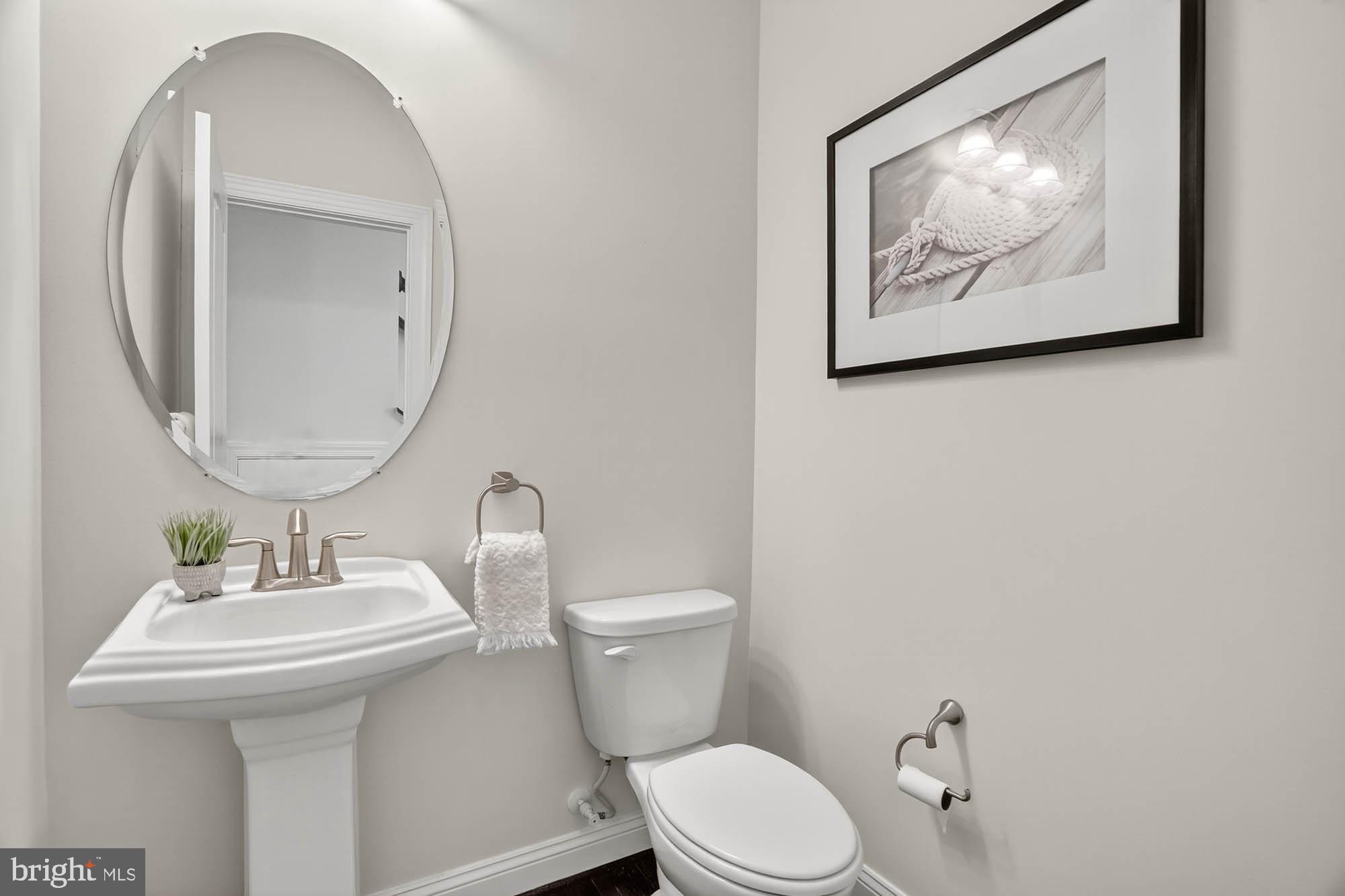 ANNAPOLIS TOWNES AT NEAL FARM - Residential