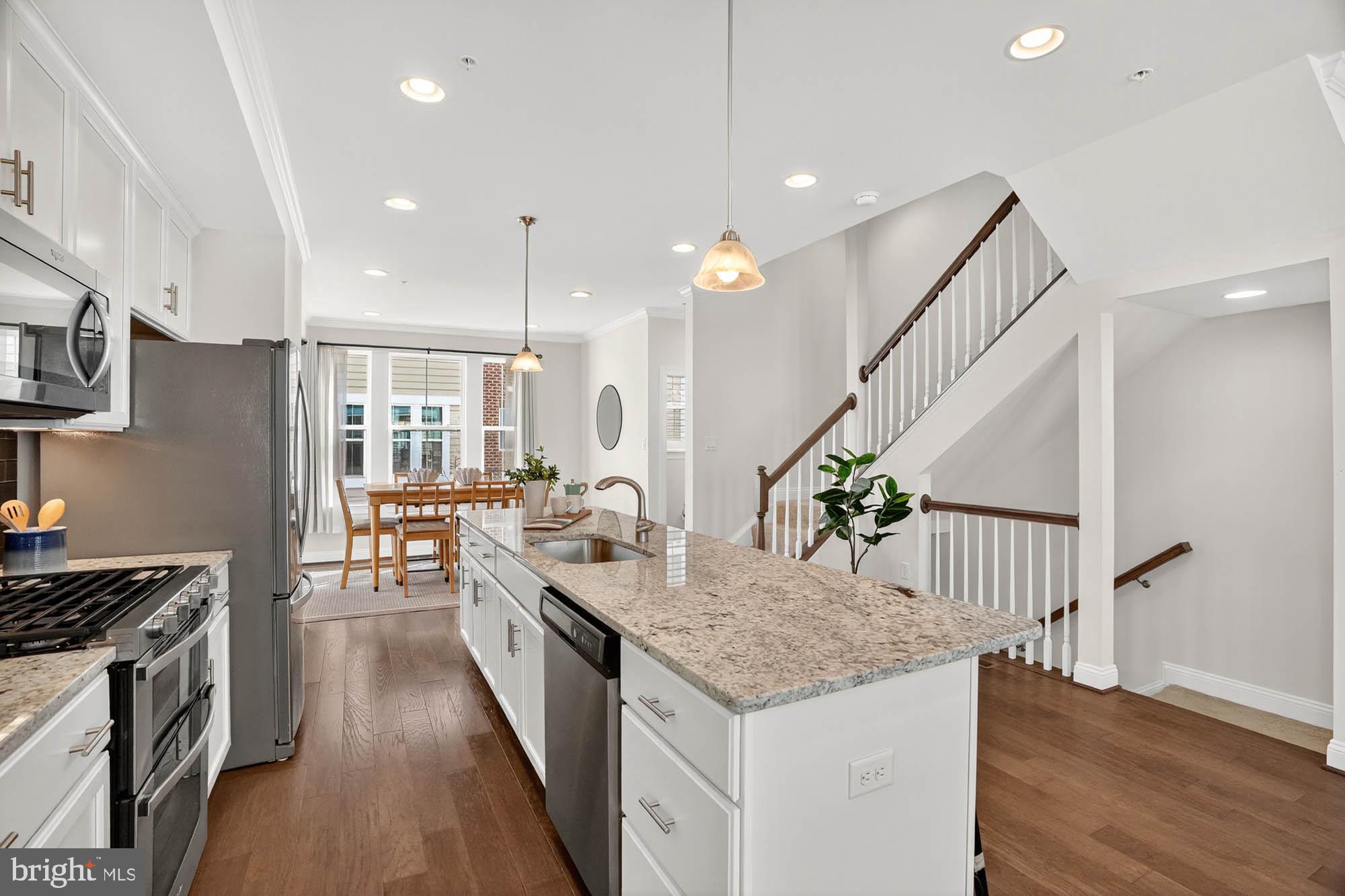 ANNAPOLIS TOWNES AT NEAL FARM - Residential