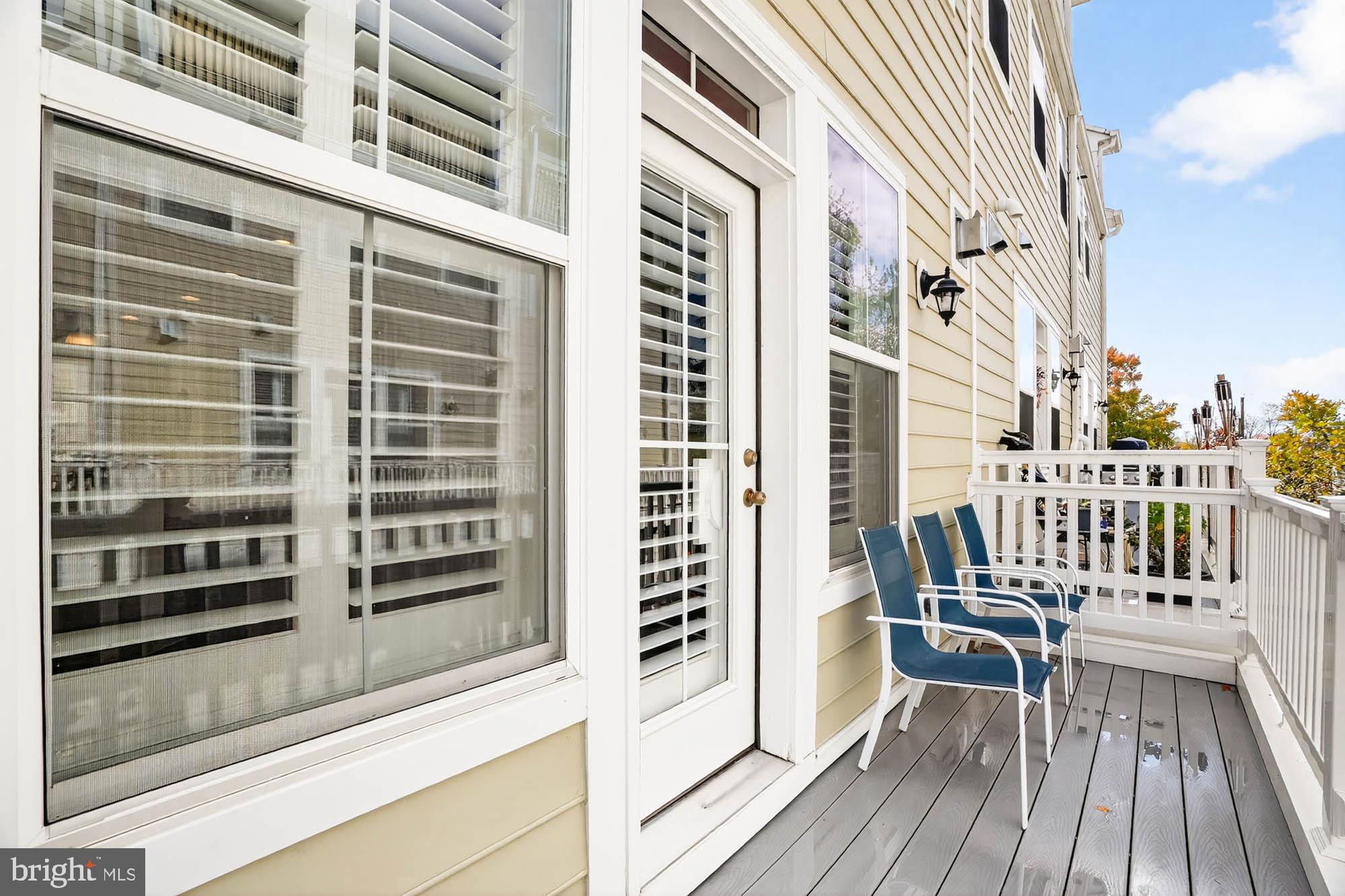 ANNAPOLIS TOWNES AT NEAL FARM - Residential