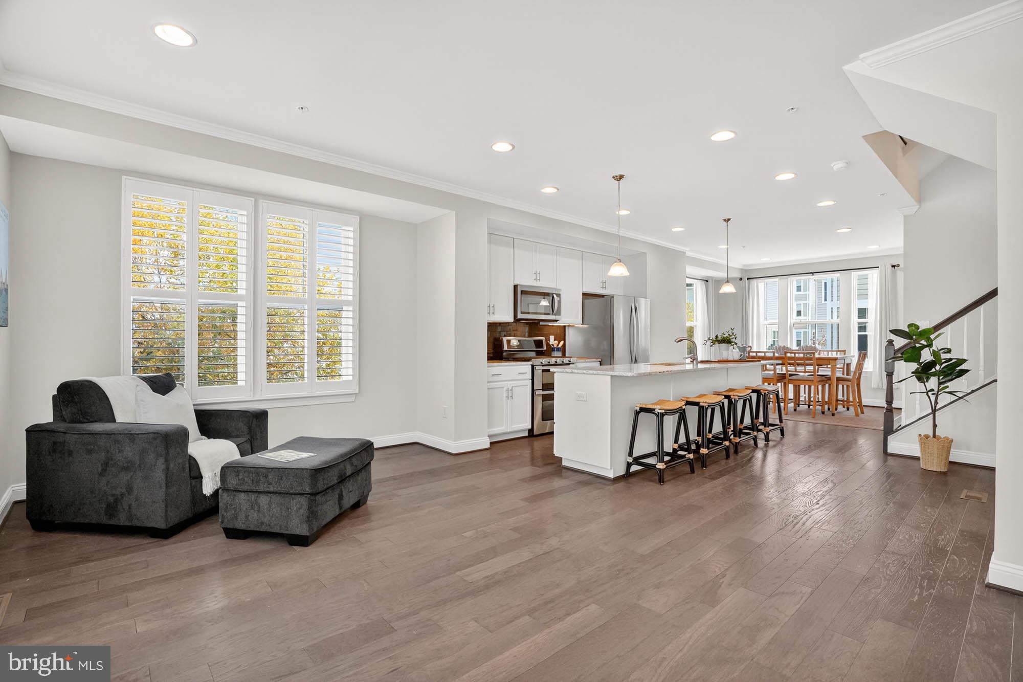 ANNAPOLIS TOWNES AT NEAL FARM - Residential