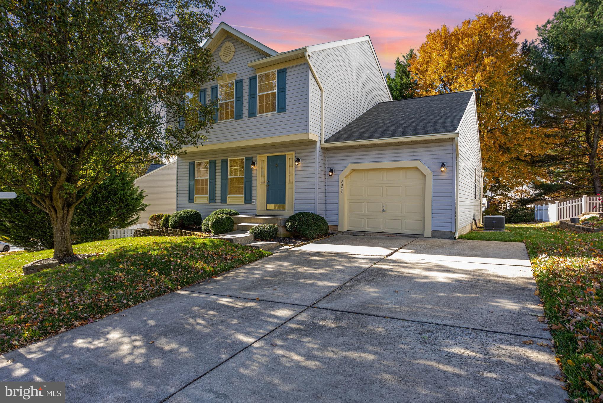 CONSTANT FRIENDSHIP - Residential