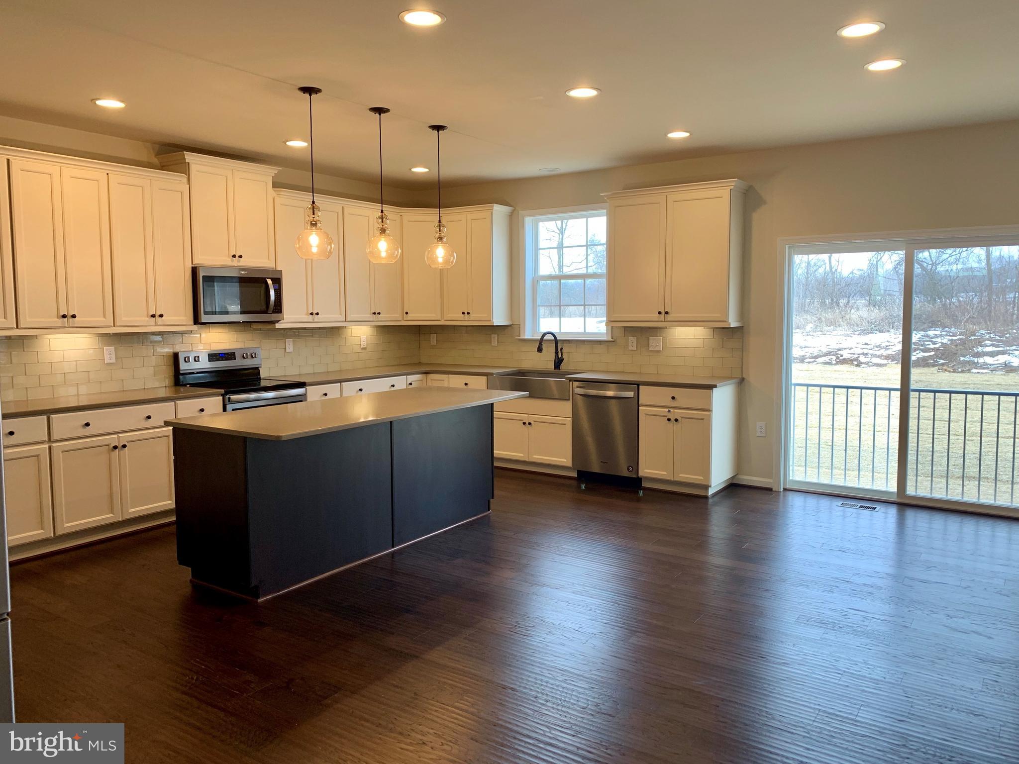 SPRINGDALE FARM - Residential