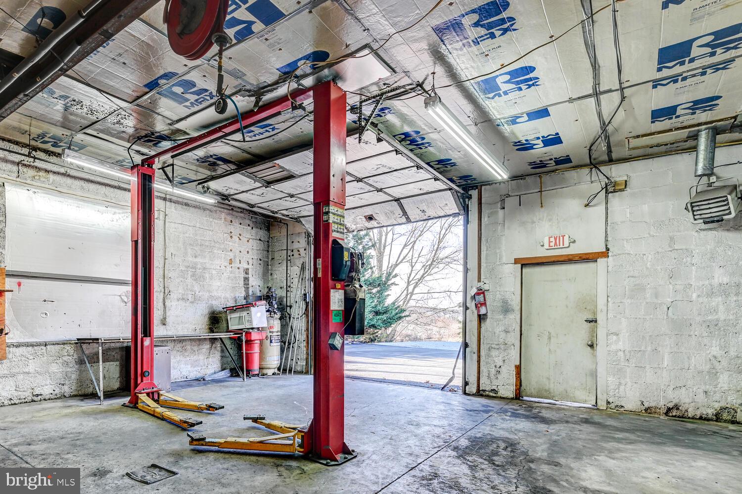 1482 SEVEN VALLEYS RD